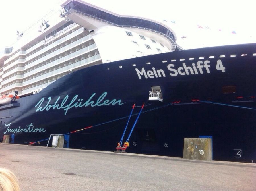 Kurzreise mit der Mein Schiff 4